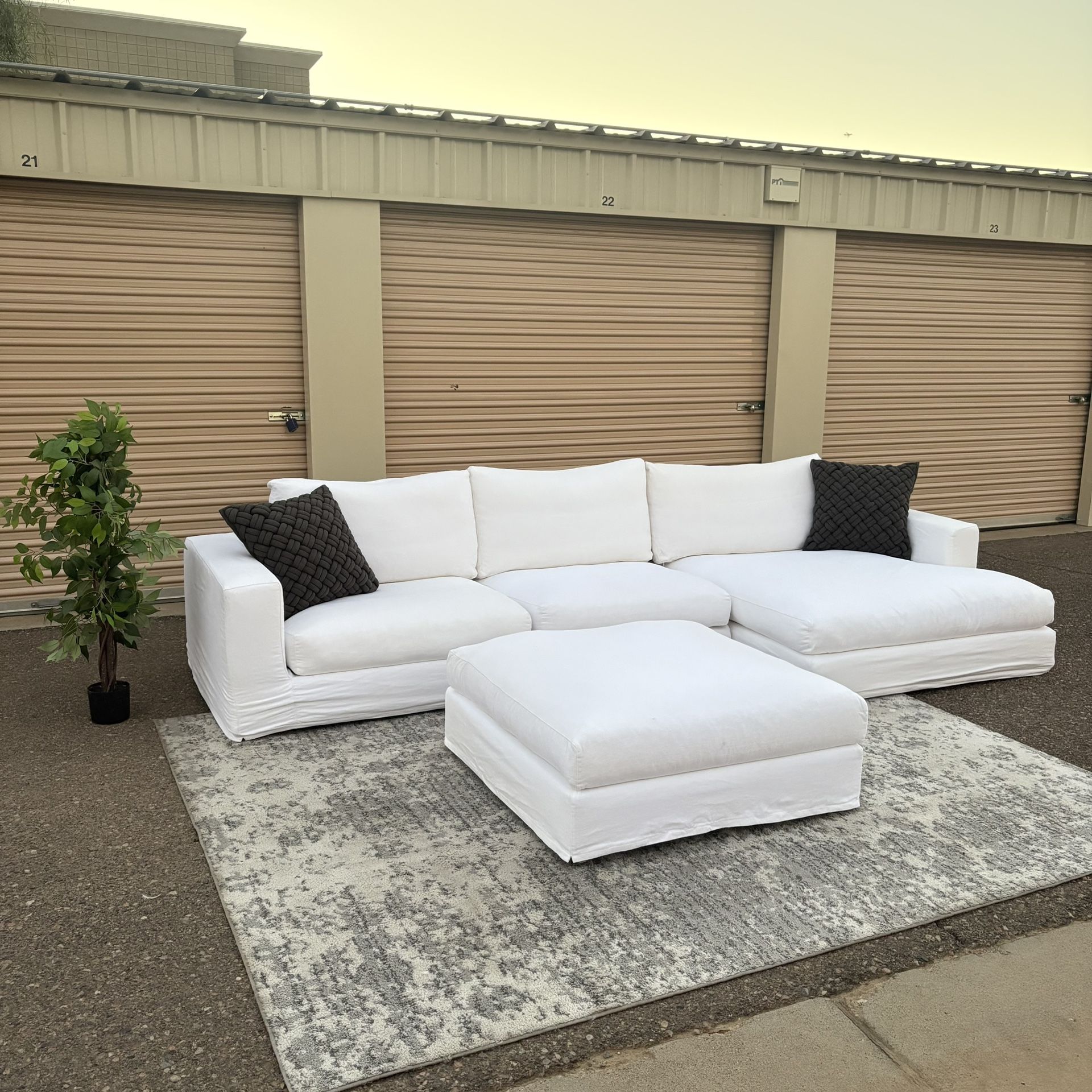 Restoration Hardware Lugano 4 Pc Sectional