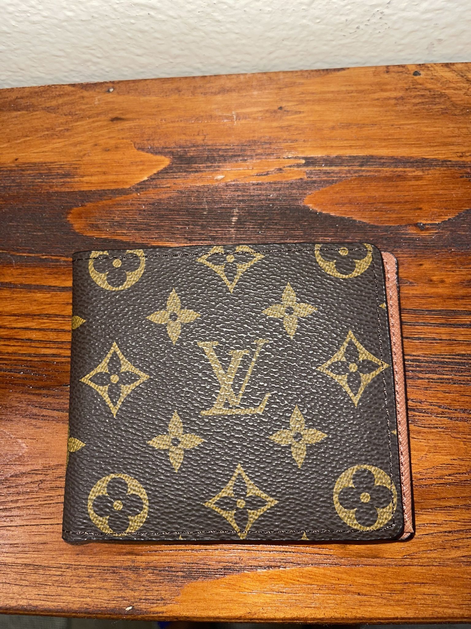 LV Mens Wallet