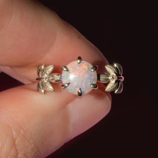 Dainty Opal CZ Gold Plated Beautiful Fashion Leaf Trendy Ring for Women, L313
 
  