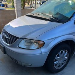 2004 craysler town and county platinums serie