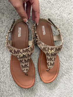 Michael Kors sandals size 4