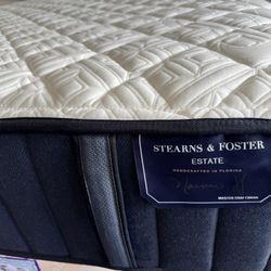 Like New Stearns & Foster Queen Mattress