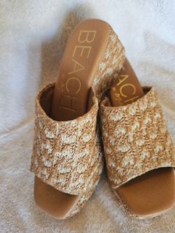 Woven Raffia Platform Slide Sandals