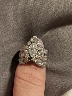1920 Art Deco Cocktail Ring.