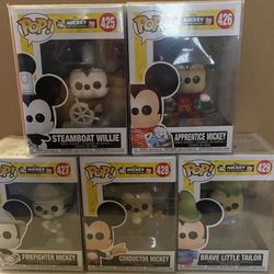 Mickey 90 Yrs. The True Original Collection