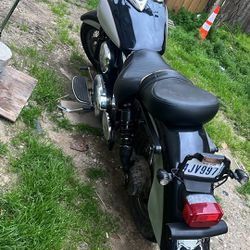 2006 Kawasaki Vulcan 1500cc Clean Title 