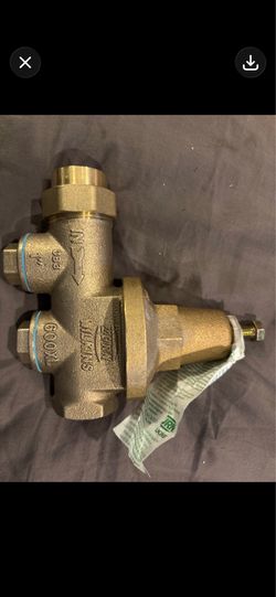 Zurn Wilkins 600XL Brass Pressure Reducing Valve – New