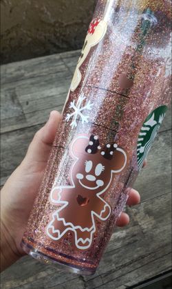 Adorable ginger breads snow globe starbucks Cup