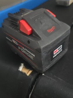 Milwaukee 12ah forge battery