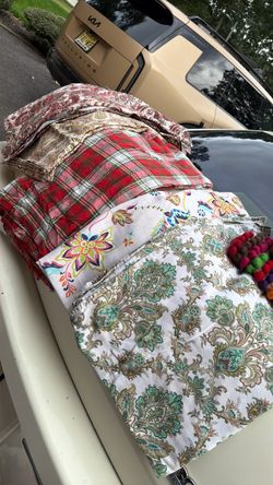 Mixed Patterned Bedding Set Lot