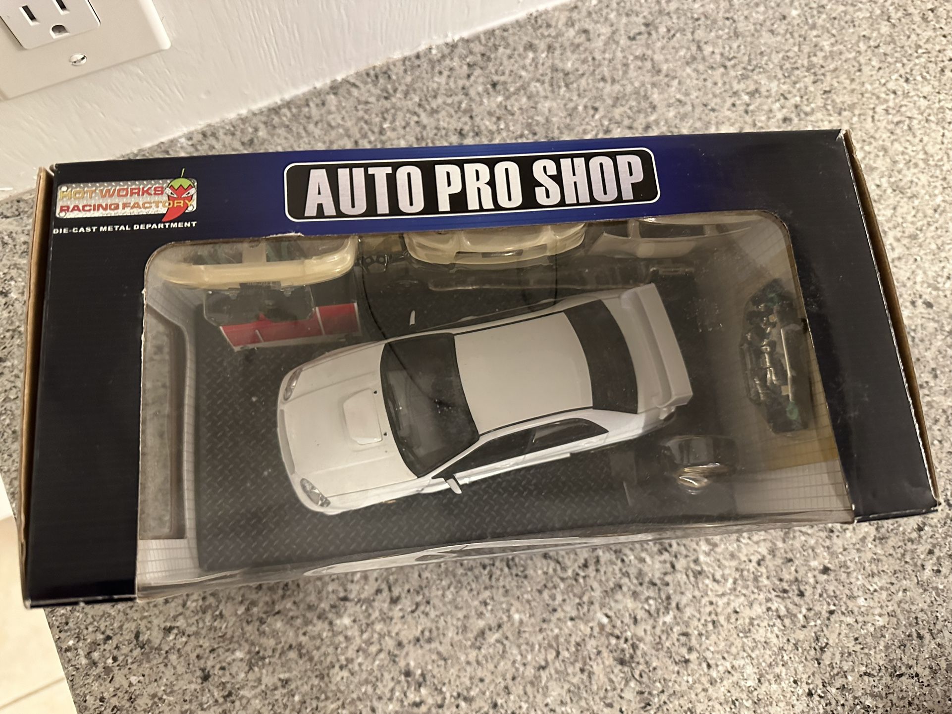 Hotworks Auto Pro Shop 1:24 Die Cast Zero/Sports Subaru WRX STi