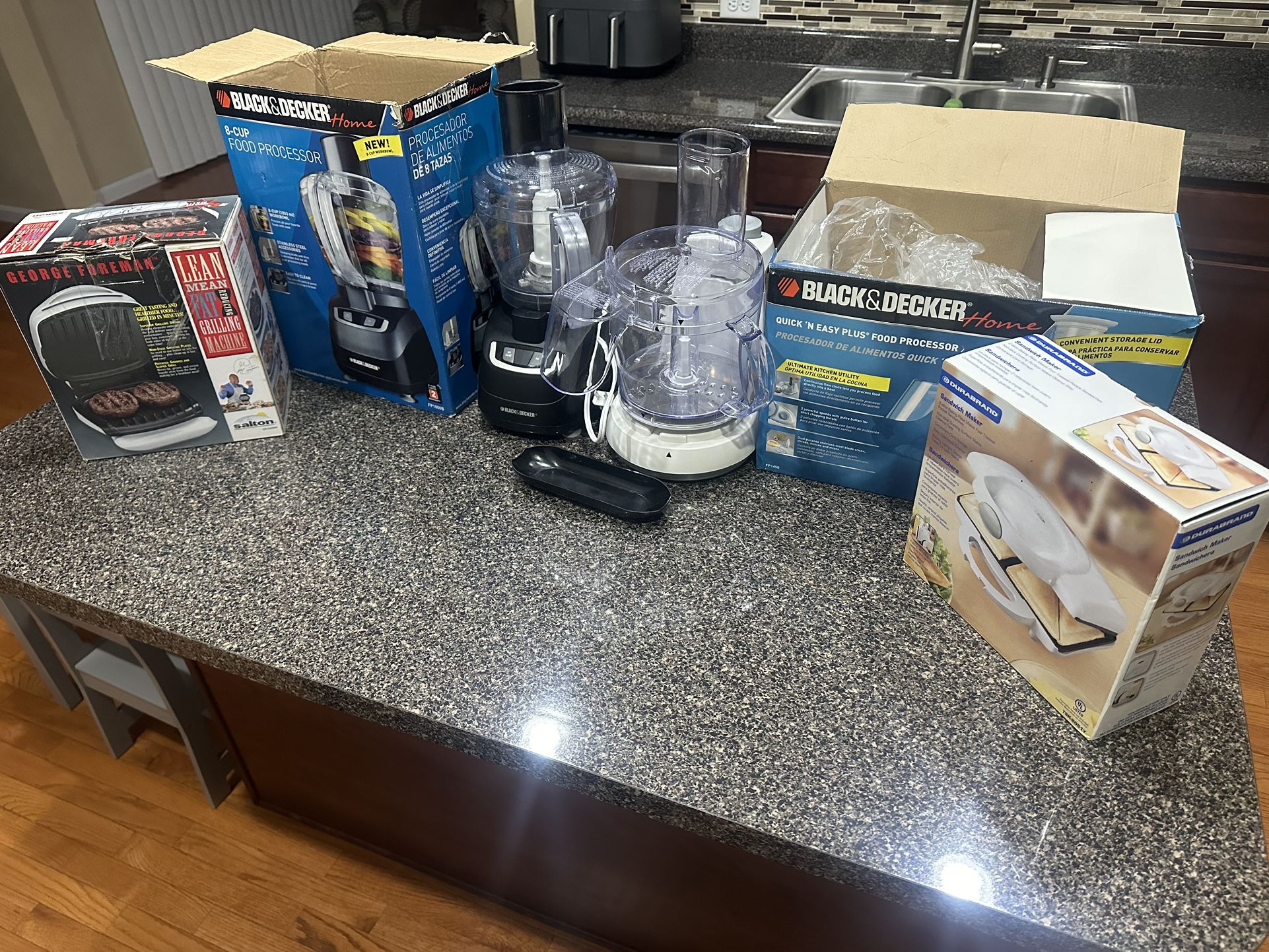 Kitchen Equipment- Food Processors & Grilles