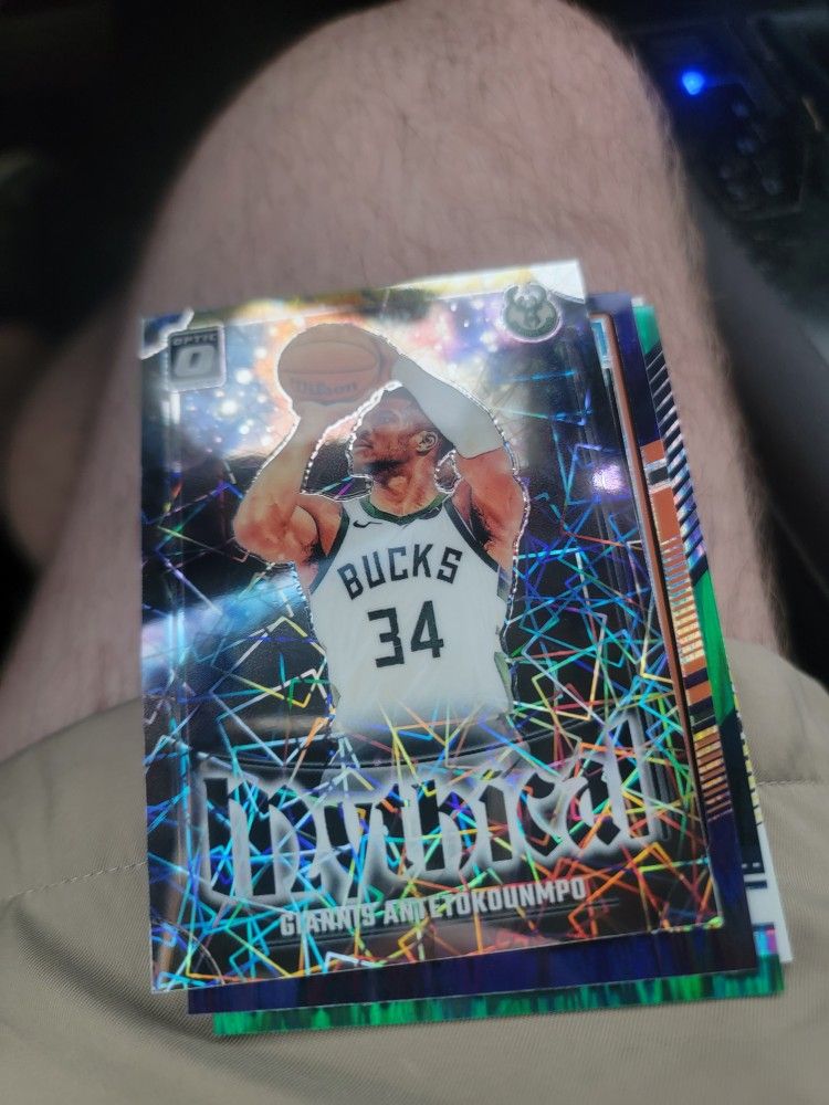 Giannis Antetokounmpo - 2024-25 Panini Donruss Optic NBA Mythical Case Hit SSP
