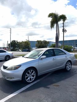2004 toyota Camry se