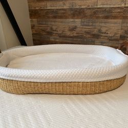 Design Dua Changing Basket $60