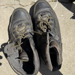 Red Wing 6658 Griptec safety-toe work boots