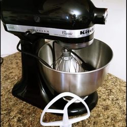 For Sale.  Kitchen Aid Mixer