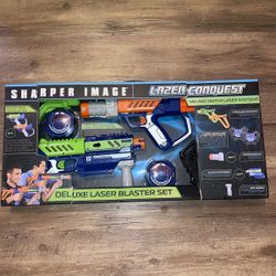 Laxer Conquest-Deluxe Laser Blaster Set