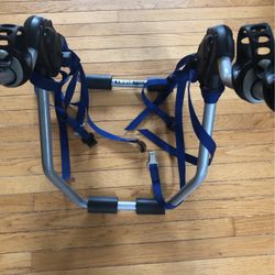 Thule 2bike  Rake Carrier Car Trunk Mount