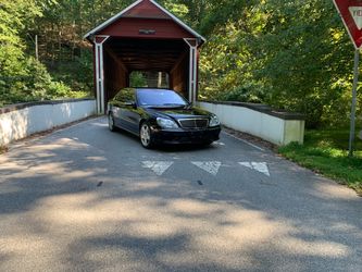 Mercedes-Benz S-Class Black Sedan
