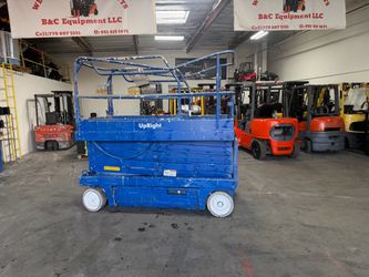 Scissor lift