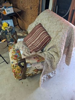 Free Chair