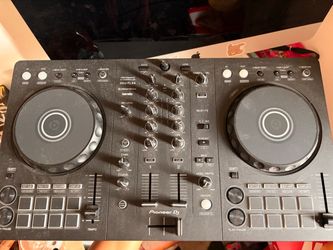 Pioneer DDJ-FLX4 DJ Controller