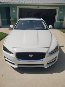 2017 Jaguar XE