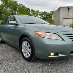 08 TOYOTA CAMRY XLE 201,000 MILES 1 OWNER