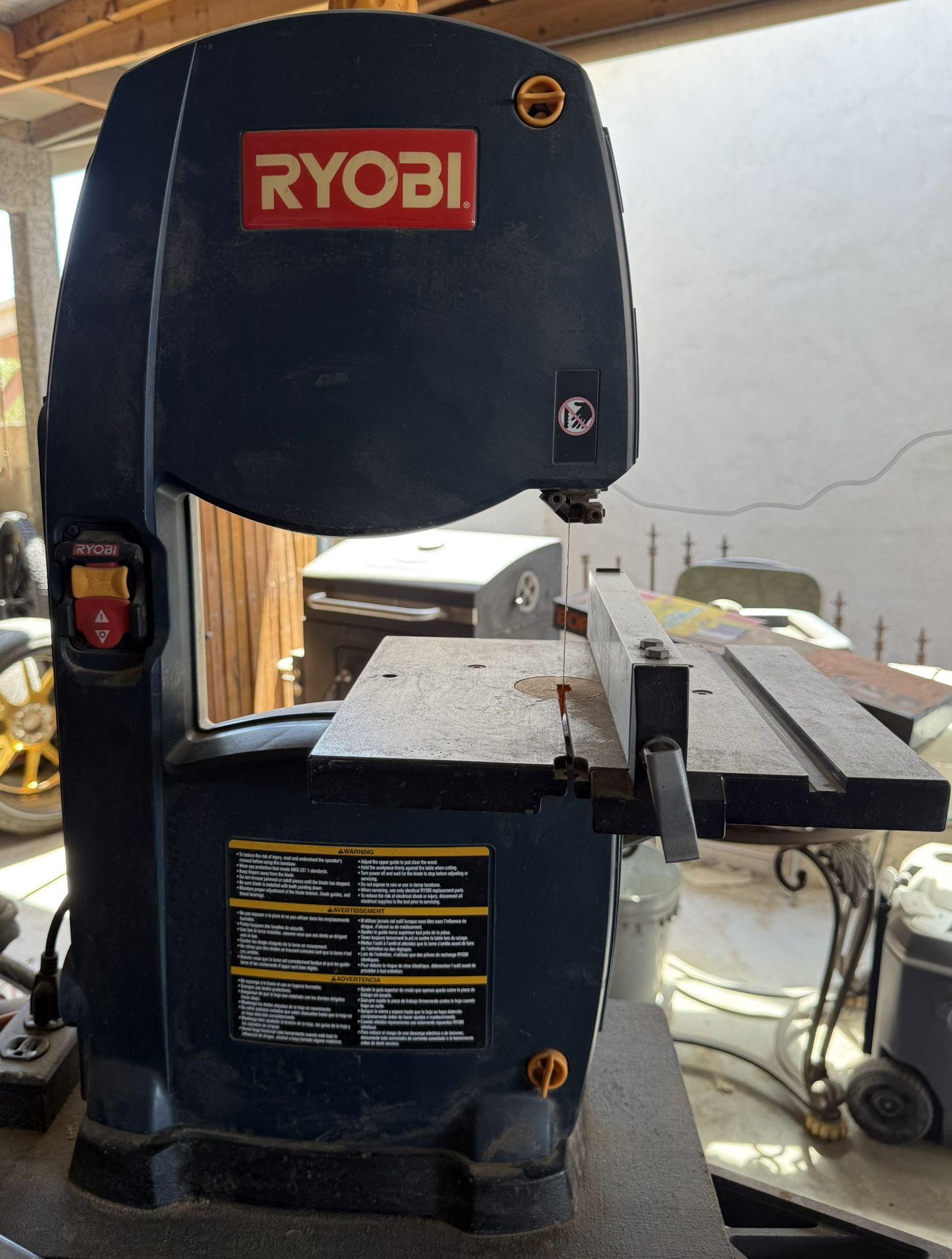 Ryobi 9in Band Saw 