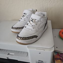 Jordan Kids Sz 2 New Spizik
