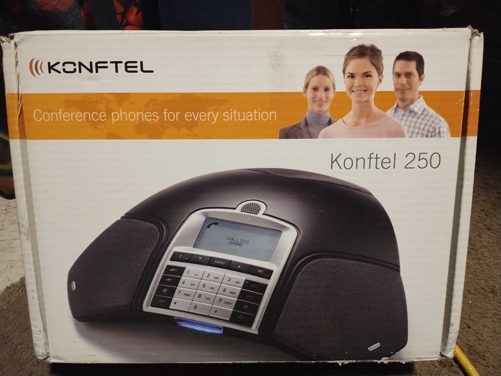 KONFTELl 250 Conference Phone