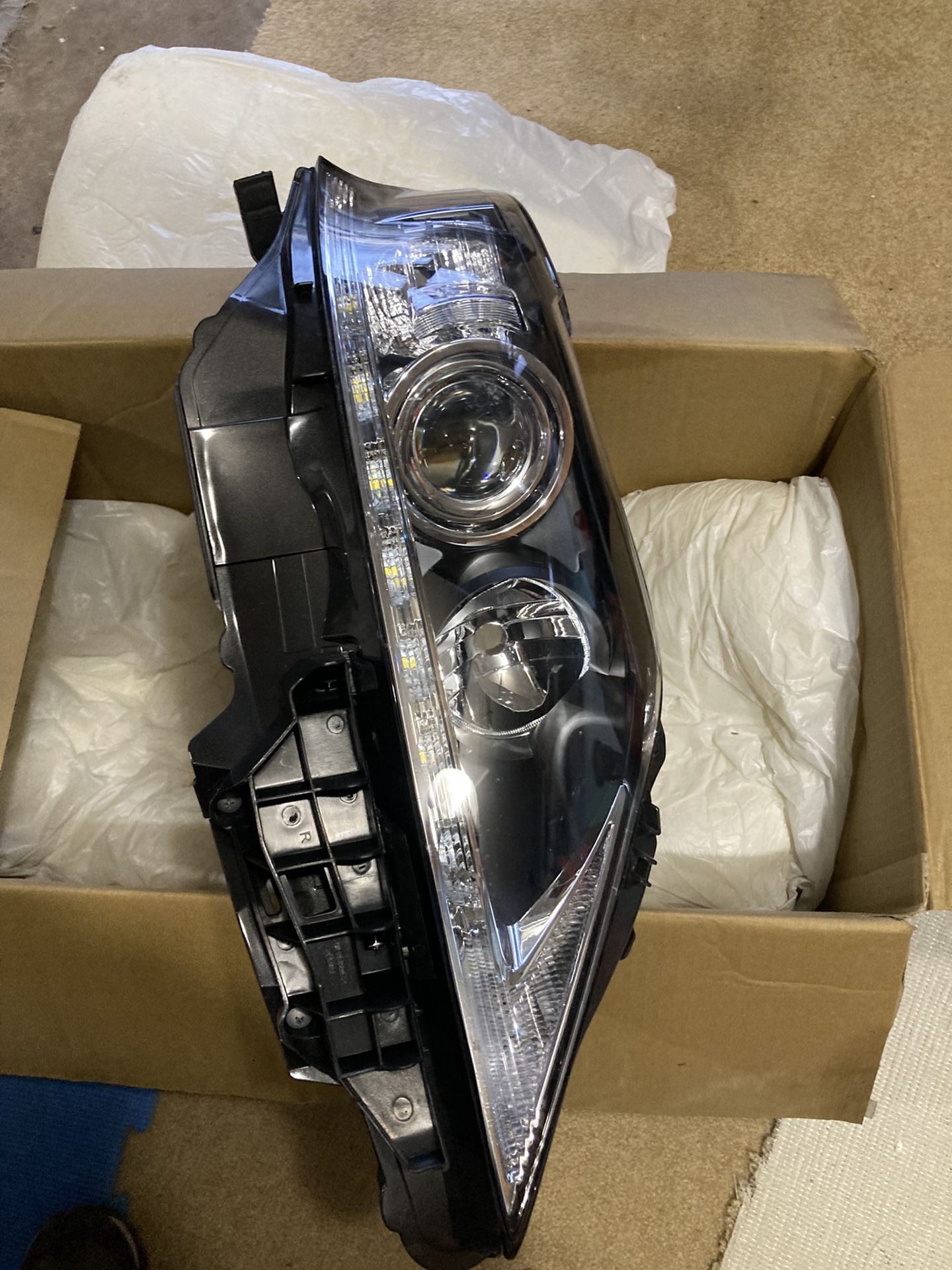Head Light Lexus RX350