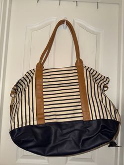 Extra Large Weekend Bag **EXCELLENT CONDITION **