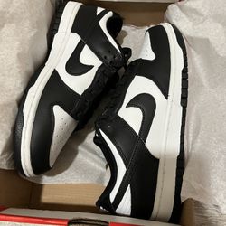Nike Panda Dunks Size 8M OBO