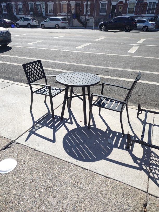 Nice Three-piece Table Metal With Two Chairs