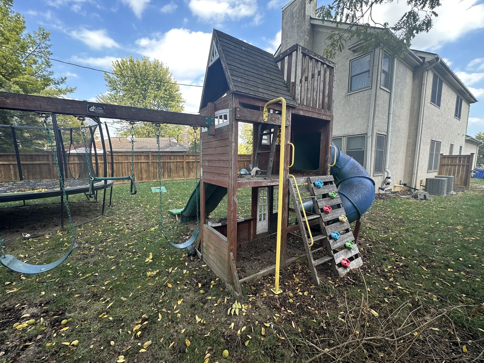 Selling KidKraft Cedar Summit Hilltop Outdoor play set