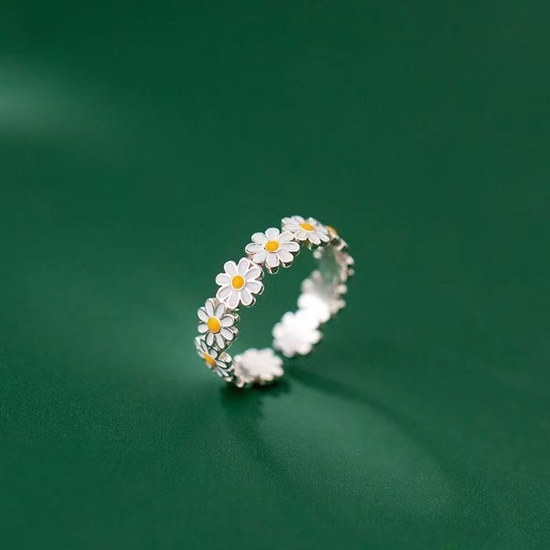 Fresh White Flower Drop Glue Ring Cross-border Korean Version