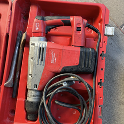 Milwaukee jackhammer trabaja al 100 variable speed  $350