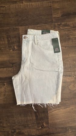 Light denim wash jorts