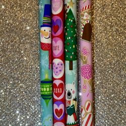 Style # 12 Set of 4 Holiday Theme Pencils