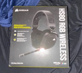 CORSAIR HS80 RGB HEADSET