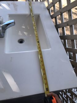 Lavabo muy buen estado con todo y llave