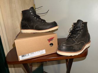 Red Wing size 9.5 Made in USA