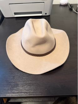 Akubra Beige Cowboy Hat size 59