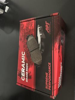 Front Ceramic Carbon Fiber Brake Pads for 2009-2015 Lexus IS250