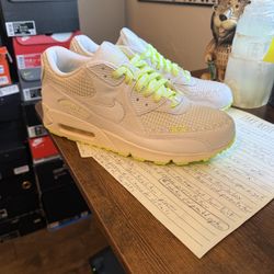 Rare 2008 Kaws x Nike Air Max 90 Size 9