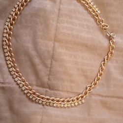 Vintage Gold And Crystal Necklace 