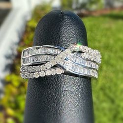 Jewelry 10k solid white gold natural diamonds baguette 0.80CT Infiniti shape ring size 5.75