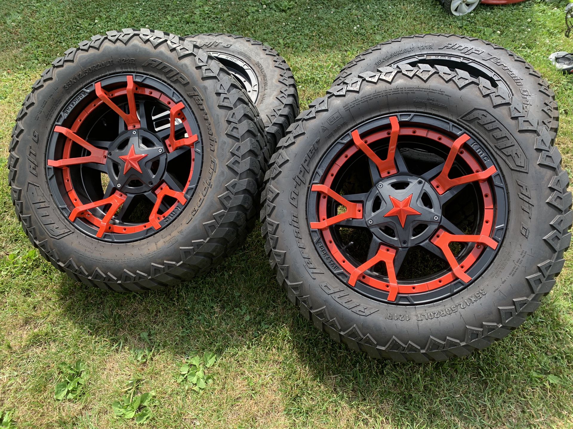 5 Jeep Wrangler rims and tires